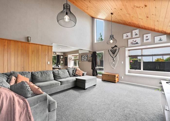  at 4 Munro Place, Flagstaff, Hamilton