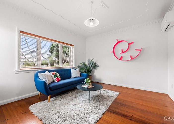  at 42 Beaumont Avenue, Alicetown, Lower Hutt, Wellington