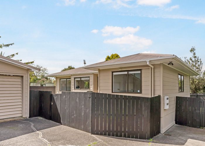  at 31B Panorama Road, Mount Wellington, Auckland