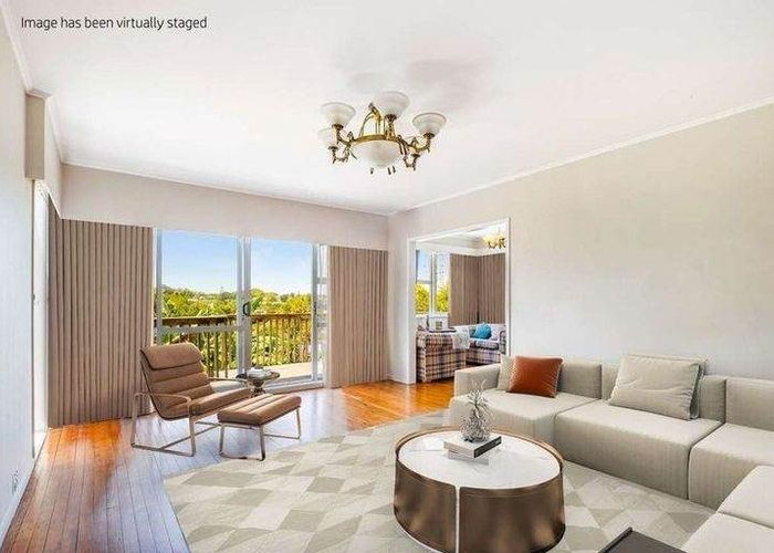  at 81 Hendry Avenue, Hillsborough, Auckland