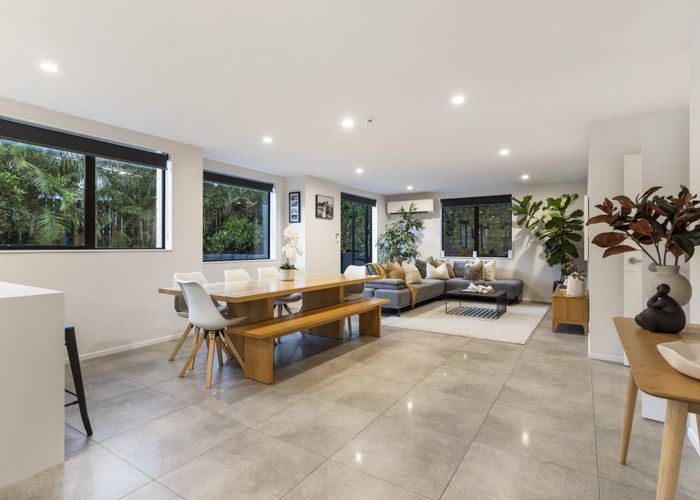  at 71A Neil Avenue, Te Atatu Peninsula, Waitakere City, Auckland