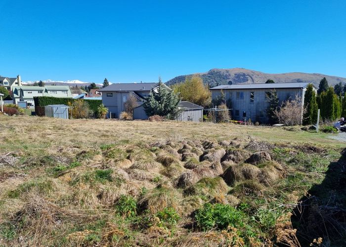  at 24 Hamilton Drive, Lake Tekapo