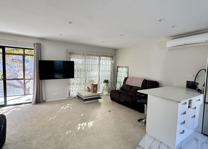  at 1/68 Ireland Road, Panmure, Auckland