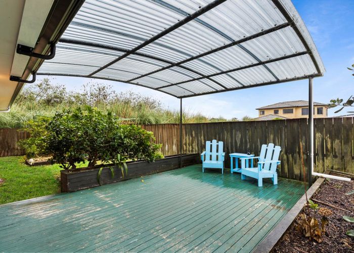  at 15 Aitkenhead Court, Parakai, Helensville