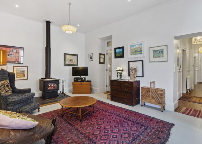  at 300 York Place, Dunedin Central, Dunedin