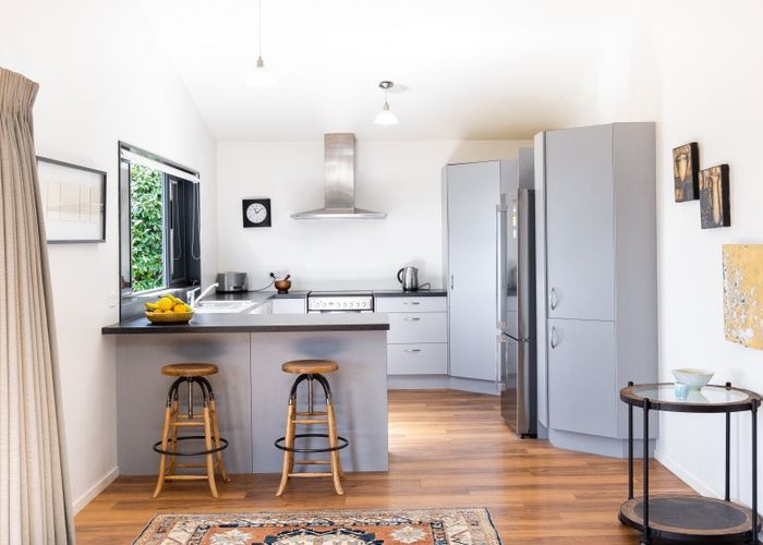  at 18 Ferguson Avenue, Westshore, Napier