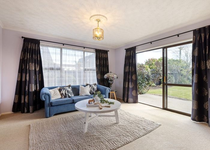  at 121 Prestons Road, Redwood, Christchurch City, Canterbury