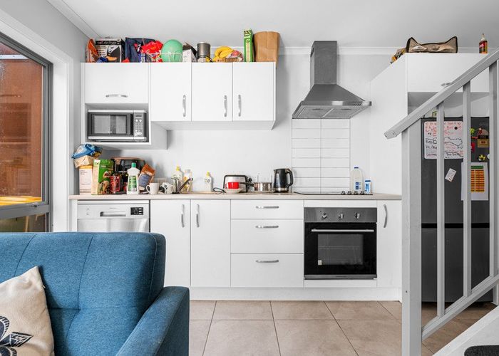  at 2/113 Knighton Road, Hillcrest, Hamilton, Waikato