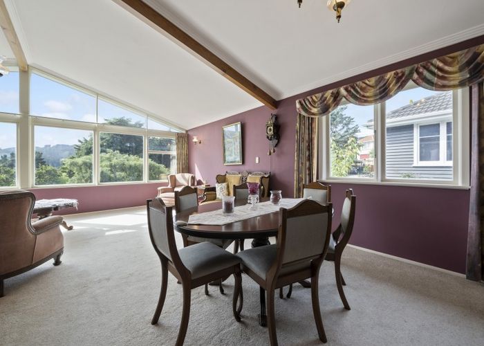  at 33 Holborn Drive, Stokes Valley, Lower Hutt