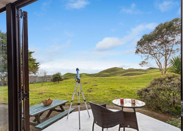  at 44 Montgomery Road, Westmere, Whanganui