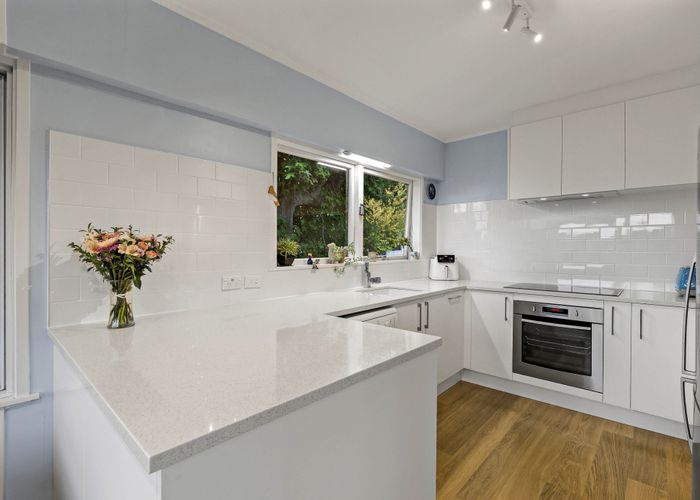  at 16 Gretel Place, Hillcrest, North Shore City, Auckland