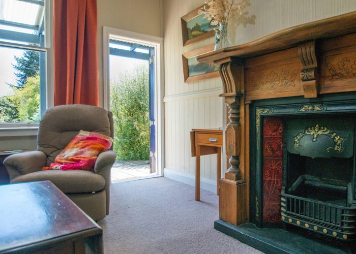  at 8 Lismore Street, Lawrence