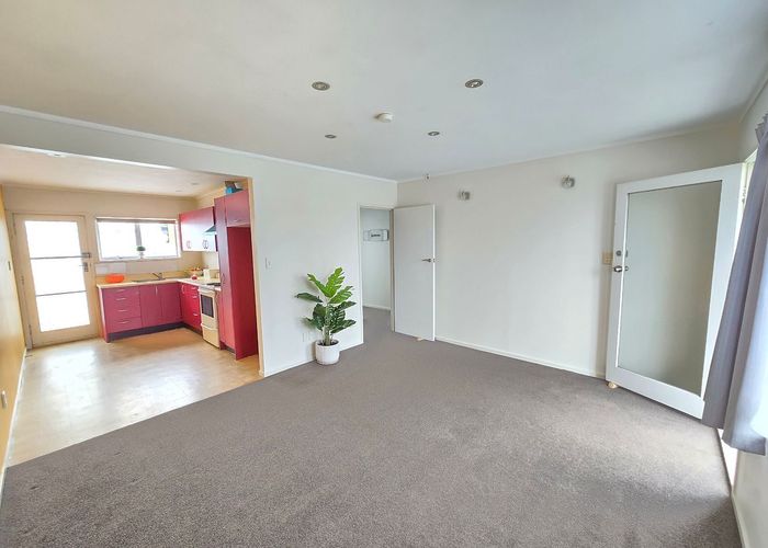  at 4/13 Elm Street, Avondale, Auckland City, Auckland