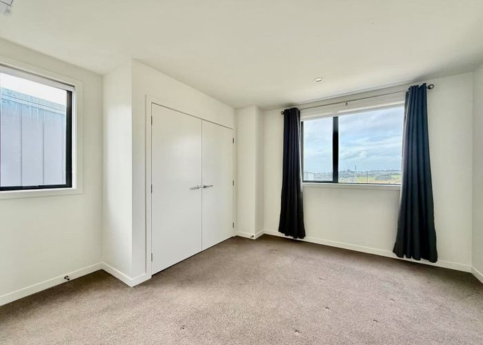  at 26 Salvia Lane, Totara Park, Auckland