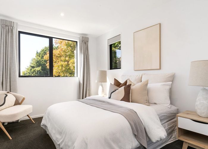  at 15 Burnett Avenue, Mount Roskill, Auckland City, Auckland