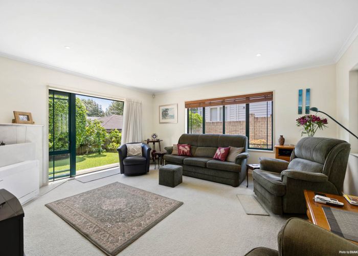 Free property data for 10A Oak Street, Royal Oak, Auckland homes.co.nz