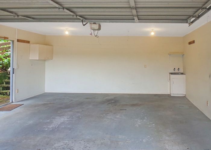  at 37 Chatsworth Crescent, Pakuranga Heights, Auckland