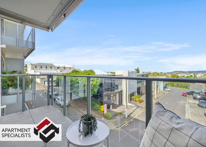  at 21 Virginia Avenue East, Eden Terrace, Auckland City, Auckland