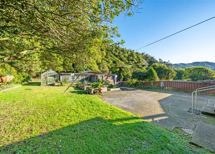  at 44 Sunny Grove, Wainuiomata, Lower Hutt