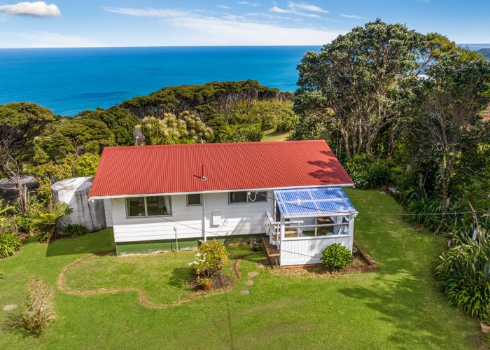  at 13 Te Ahuahu Road, Piha, Waitakere City, Auckland