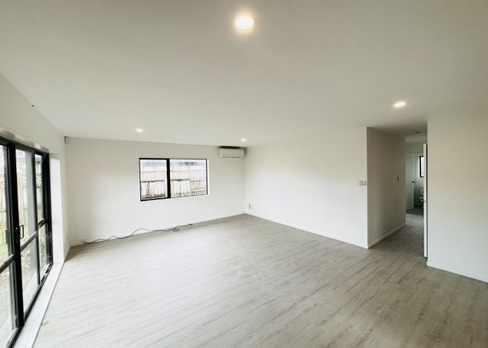  at 21 Robertson Road, Favona, Manukau City, Auckland