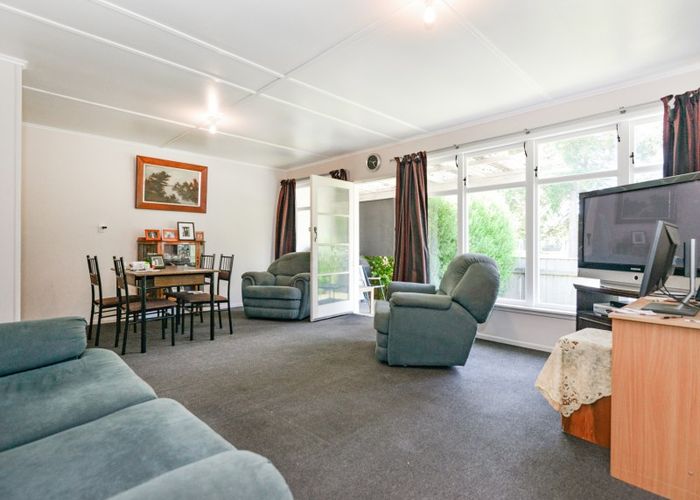 at 2/201 Kenilworth Road, Mayfair, Hastings