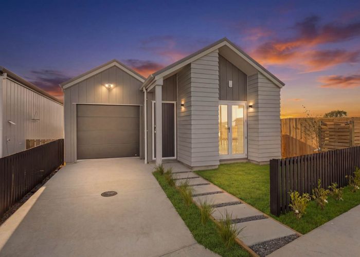  at 44 Te Taiheke Road, Karaka, Franklin, Auckland