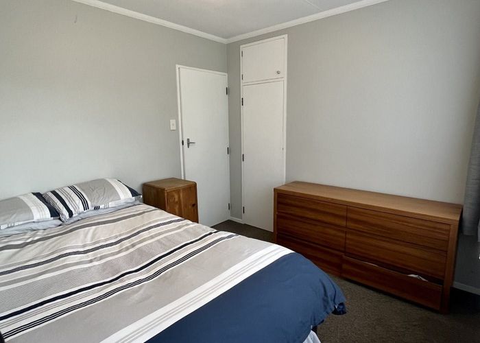  at 27 Mokau Place, Terrace End, Palmerston North
