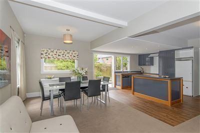  at 86a Idris Road, Fendalton, Christchurch City, Canterbury