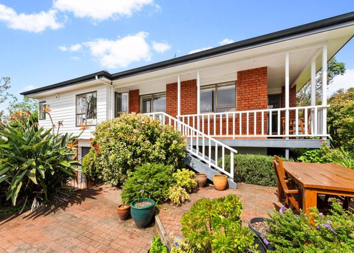  at 23 Ravenstone Place, Chatswood, North Shore City, Auckland