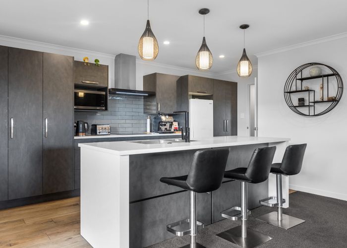  at 8 Cowell Crescent, Pyes Pa, Tauranga, Bay Of Plenty