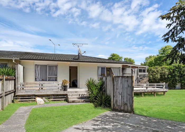  at 2/29 Kindergarten Drive, Conifer Grove, Takanini