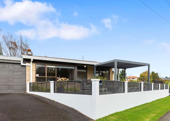  at 88 Grande Vue Road, Hillpark, Auckland