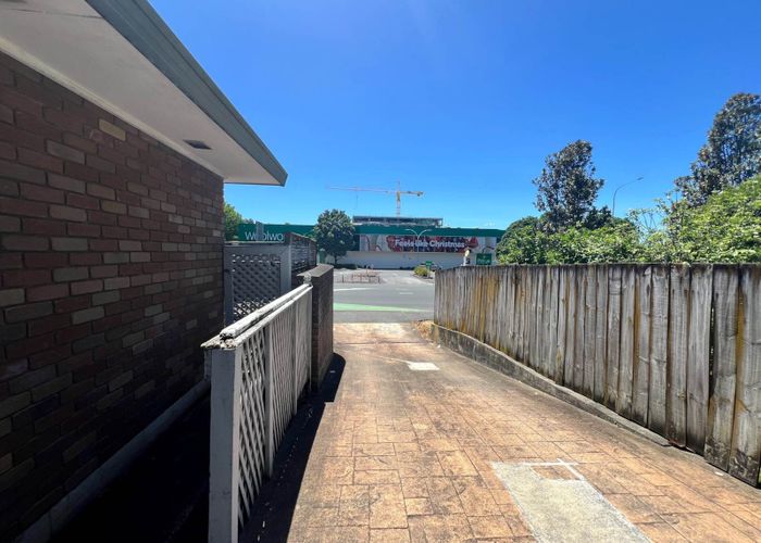  at 1/193 Great South Road, Greenlane, Auckland City, Auckland