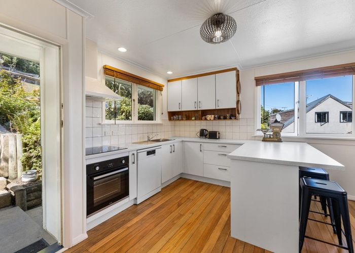  at 74 Hocken Street, Kenmure, Dunedin