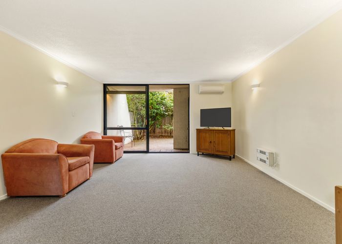  at 2/5 Kipling Street, Addington, Christchurch
