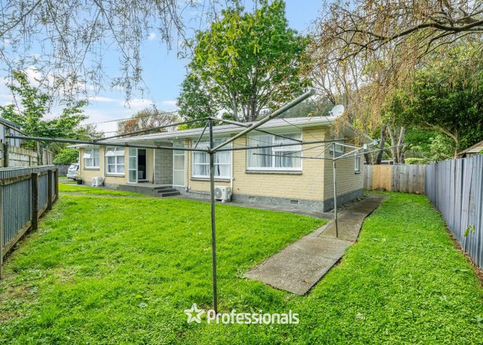  at 10a and b Poole Cresent, Wainuiomata, Lower Hutt, Wellington