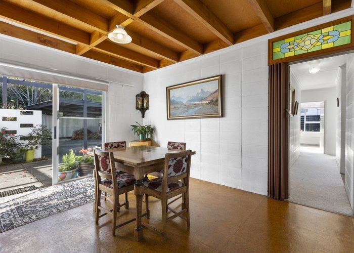  at 194a Seaview Road, Westown, New Plymouth, Taranaki