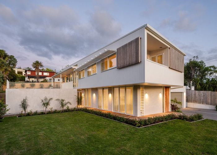  at 5 Seaton Road, Murrays Bay, North Shore City, Auckland