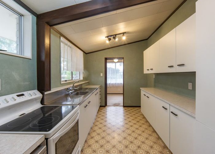  at 44 Elmwood Crescent, Pukete, Hamilton