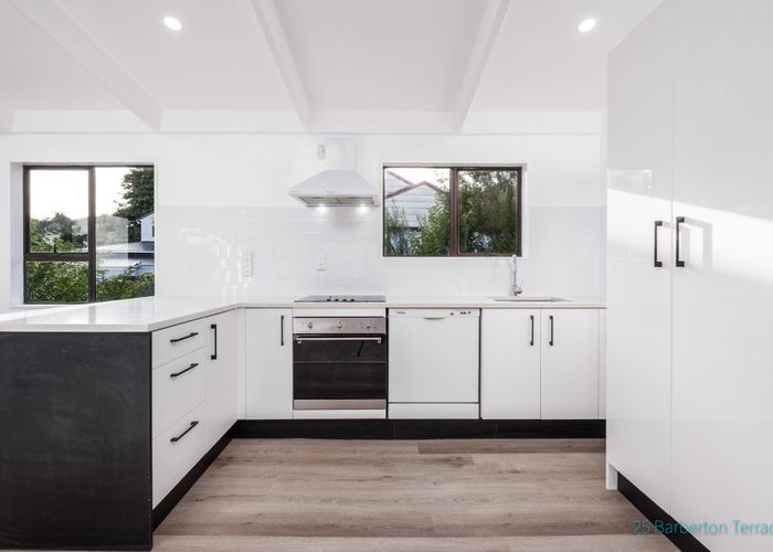  at 25 Barberton Terrace, Red Hill, Papakura, Auckland