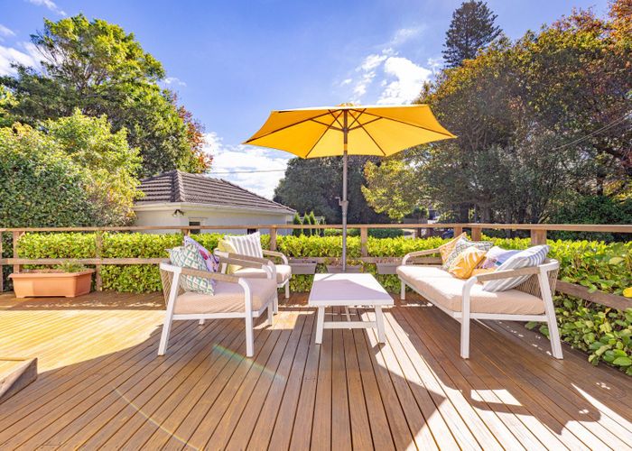  at 14 Oakland Avenue, Saint Johns Hill, Whanganui