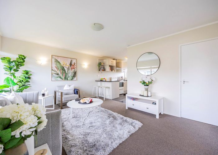  at 2/123 Birkdale Road, Birkdale, North Shore City, Auckland