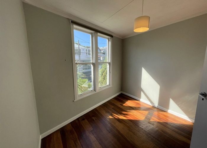  at 62 Wallace Street, Mount Cook, Wellington, Wellington