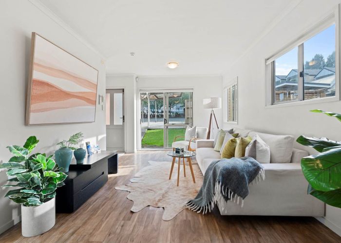 at 16/94 Glengarry Road, Glen Eden, Waitakere City, Auckland