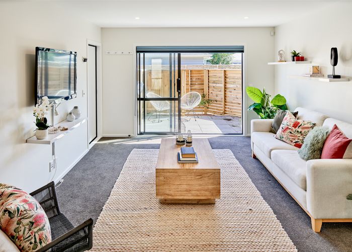  at 12 Okoutu lane, Moera, Lower Hutt