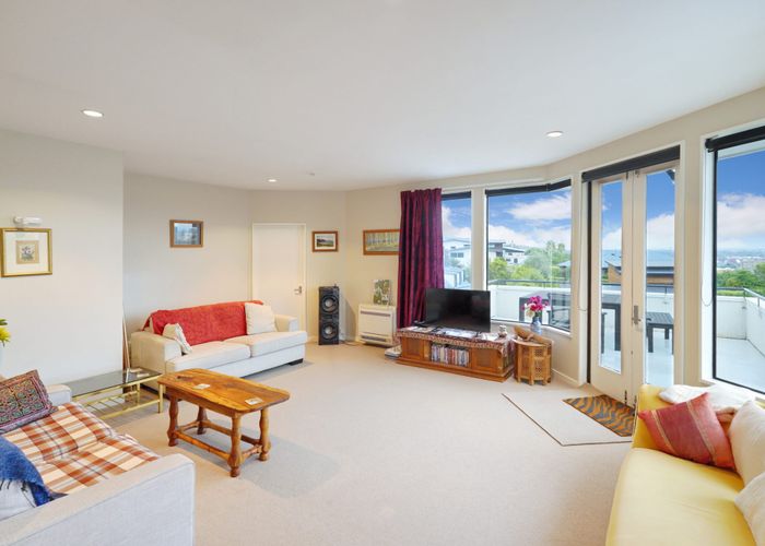 at 9A Janice Place, Mount Pleasant, Christchurch City, Canterbury