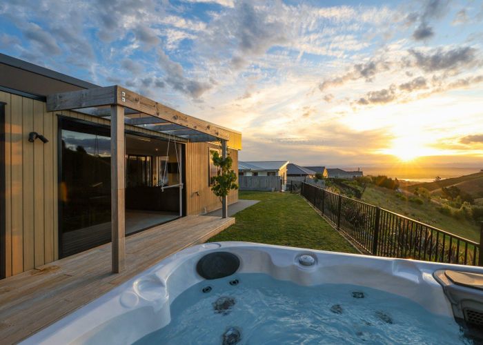  at 32 Huntaway Close, Stoke, Nelson, Nelson / Tasman