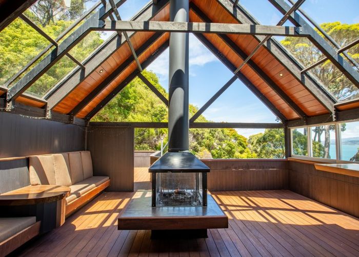 at 24 Richmond Road, Mahina Bay, Lower Hutt