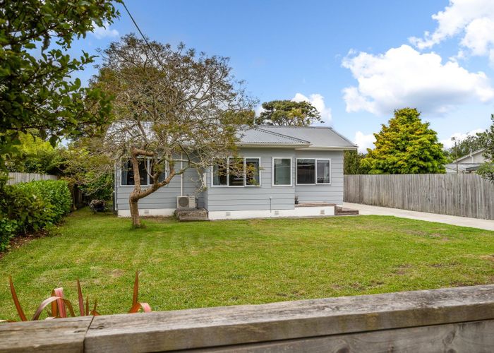  at 14 Coleman Avenue, Herald Island, Auckland